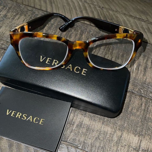 Versace frames - Picture 1 of 5